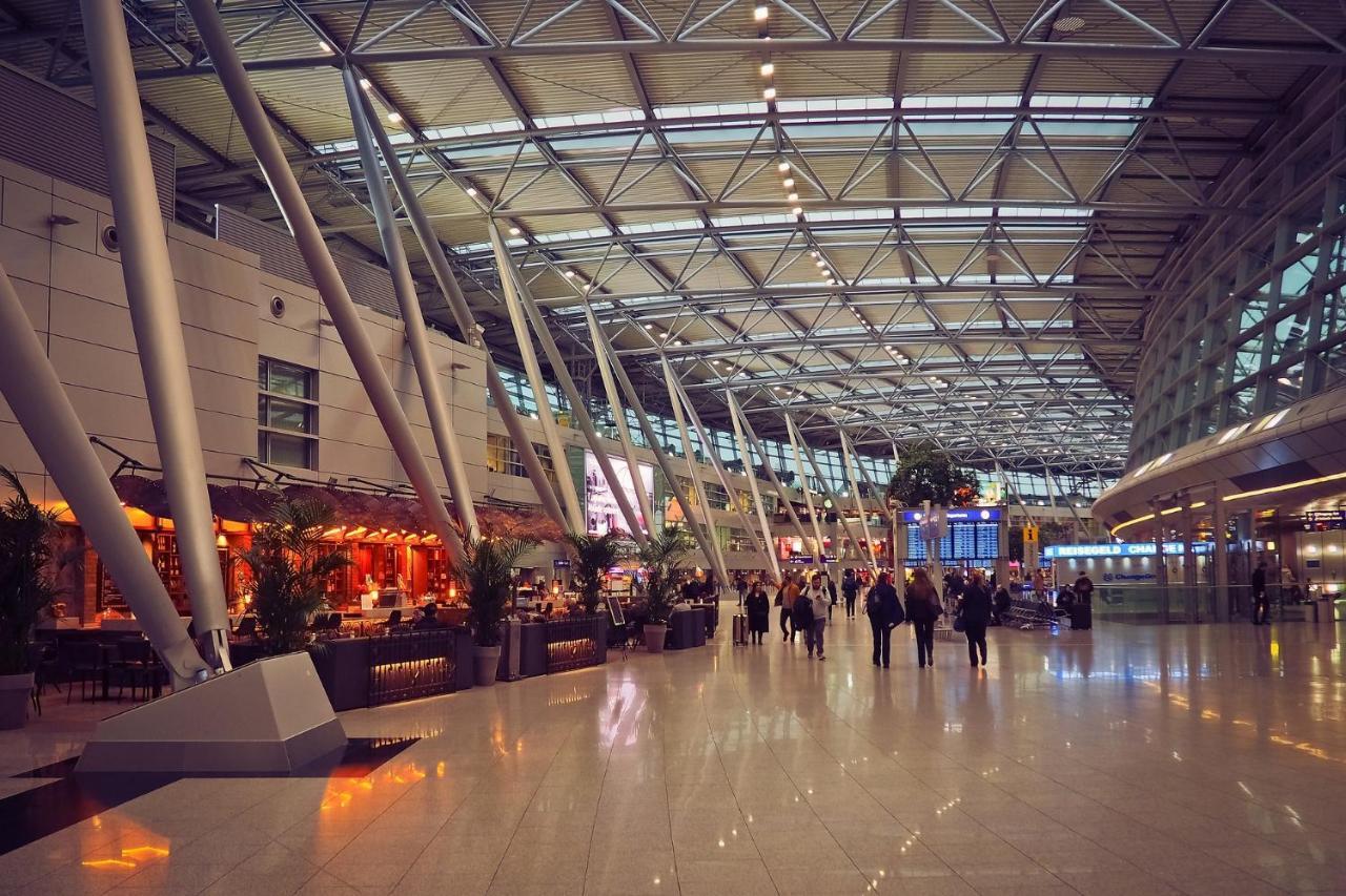 Hotel Red Velvet At Delhi Airport New Delhi Exterior foto